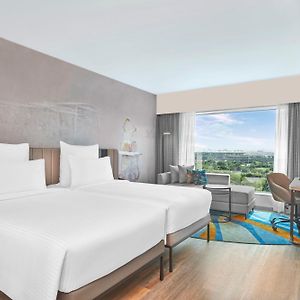 Standard Twin Bed on Spa Food & Soft Beverage at Restaurants only on Laundry